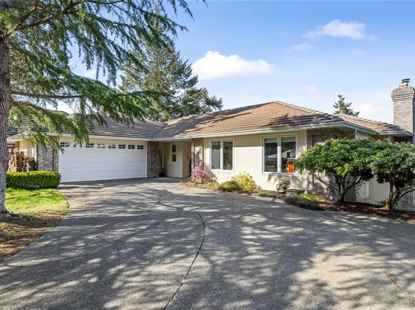 3541 Shelby Ln, Nanaimo, BC V9P 9J8