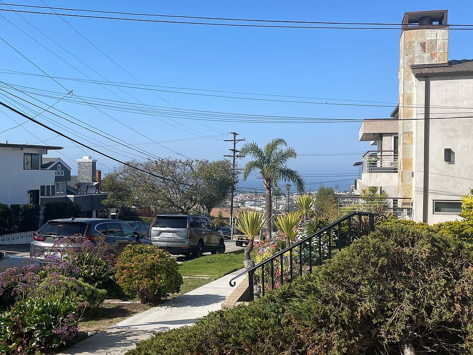 Ocean view from large front patio