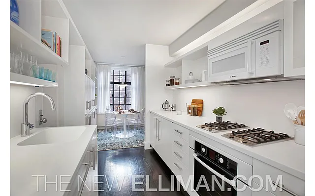 Sold by Douglas Elliman | media 20