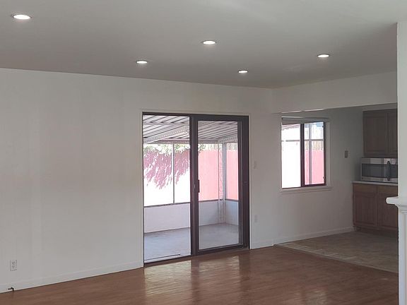 4th image of 409 Lloyd Ave