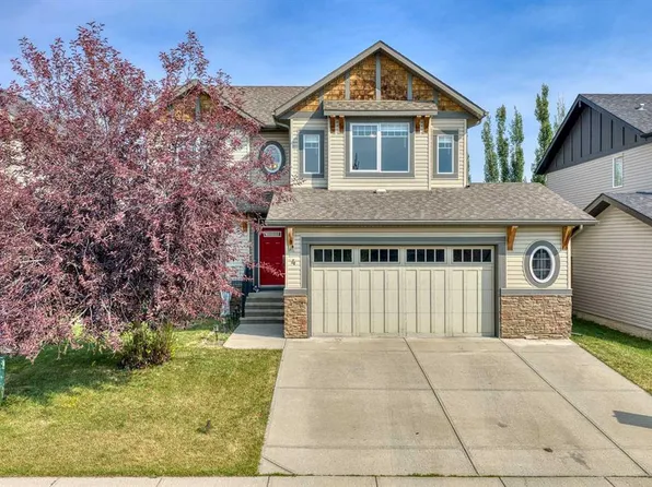 4 S Drake Landing Gate, Okotoks, AB T1S 0E5