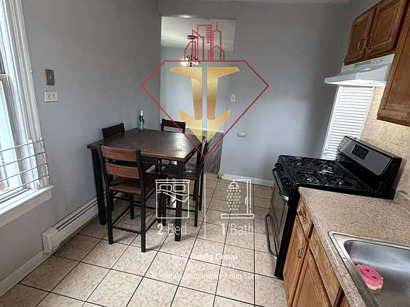 2nd image of 116 Linden Ave #A2