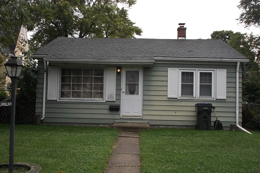 1517 Carmel Blvd photo 1