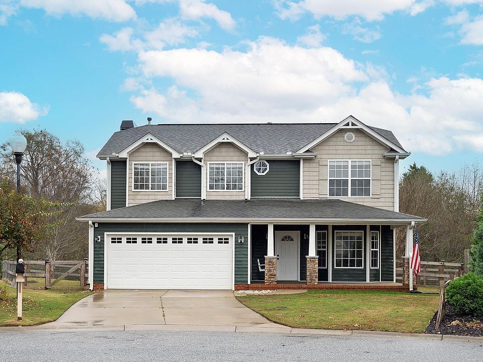 1st image of 272 Finley Hill Ct