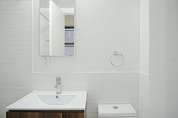 Rented by Compass | media 14