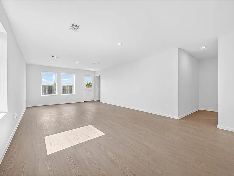 28522 Golden Hay Dr — Photo 10