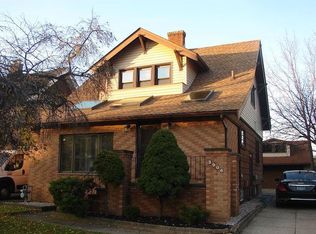 3906 Maplecrest Ave, Parma, OH 44134