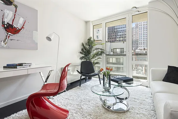 Rented by CMSJ Development LLC | media 21