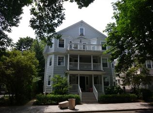 200 Freeman St APT 2, Brookline, MA 02446