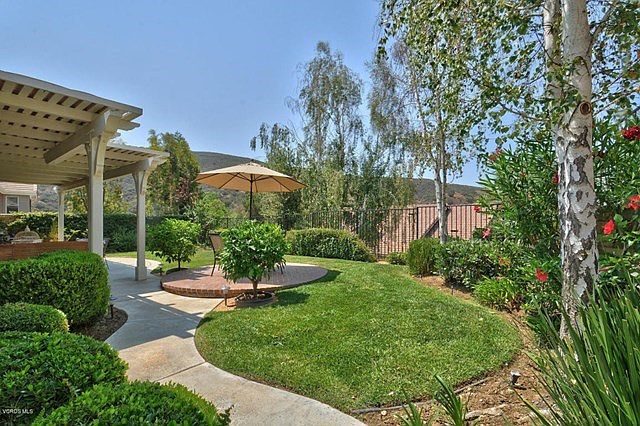 2593 Autumn Ridge Drive-large-001-26-SKY