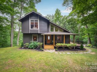 1976 Moonshine Mountain Rd, Burnsville, NC 28714