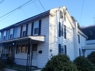 31 W Railroad St, Donaldson, PA 17981