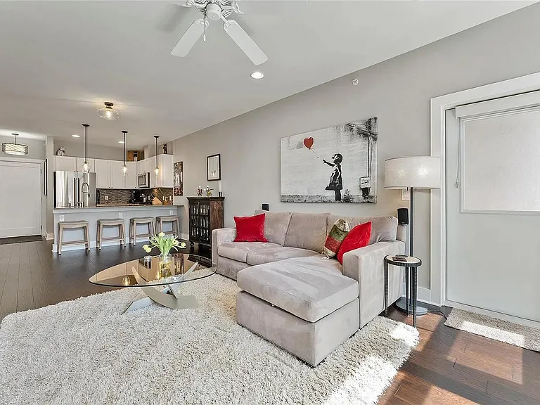 908 Nueces St #31 — Photo 15