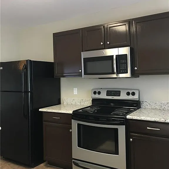 8320 Autumn Creek Trl — Photo 7