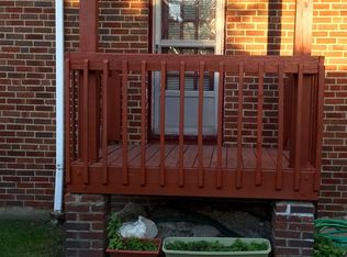 3700 Strathavon Rd #1, Shaker Heights, OH 44120