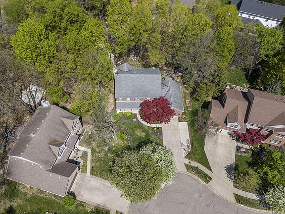 5th image of 4764 Deepwood Ct