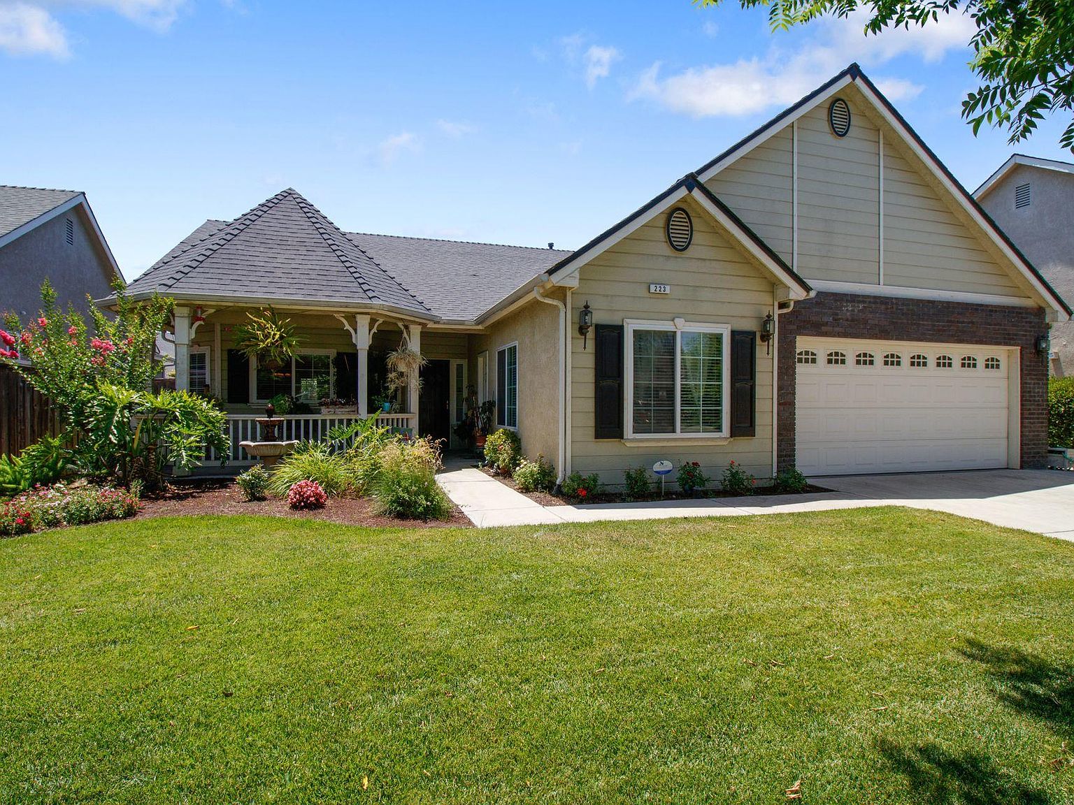 223 E Shimizu Avenue, Reedley, CA 93654 Zillow