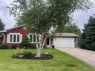 310 Washburn Rd, Deerfield, WI 53531