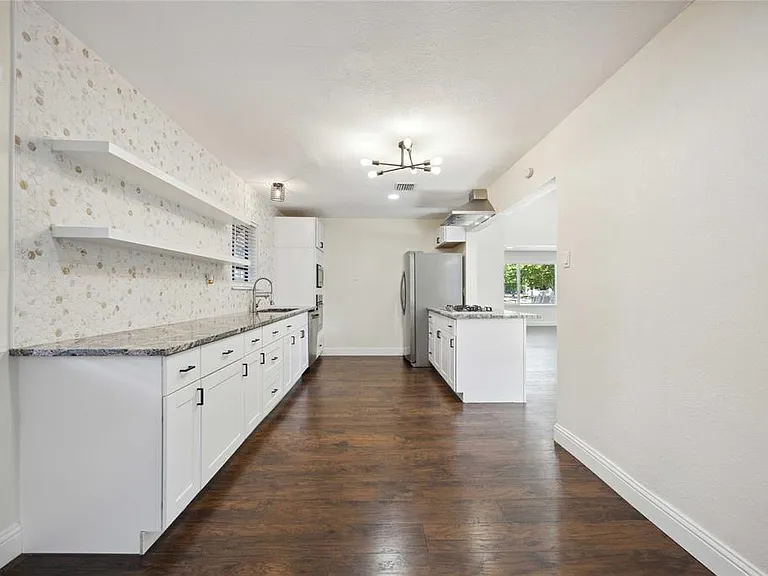 3403 Linkwood Dr — Photo 18