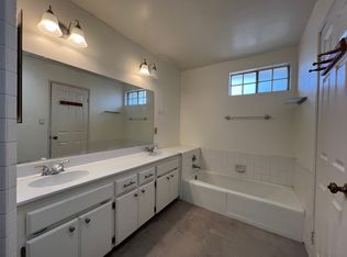 425 N Chapel Ave APT E, Alhambra, CA 91801
