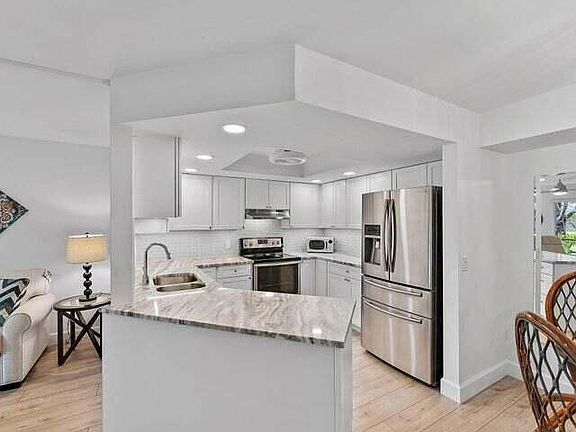 2nd image of 6524 Chasewood Dr APT C