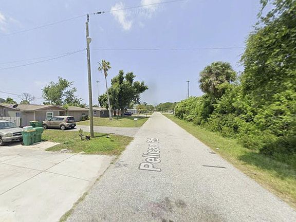 2nd image of 8302 Pelican Road