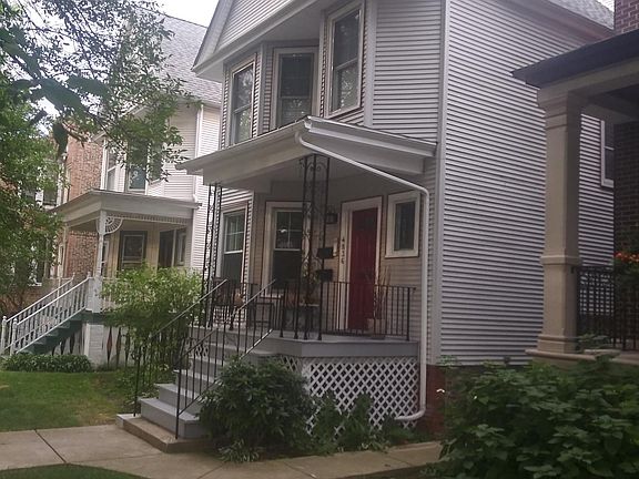 2nd image of 4836 N Oakley Ave #1