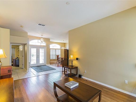 3rd image of 4719 Amersham Ct
