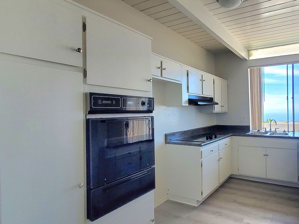 1st image of 6720 Los Verdes Dr APT 4