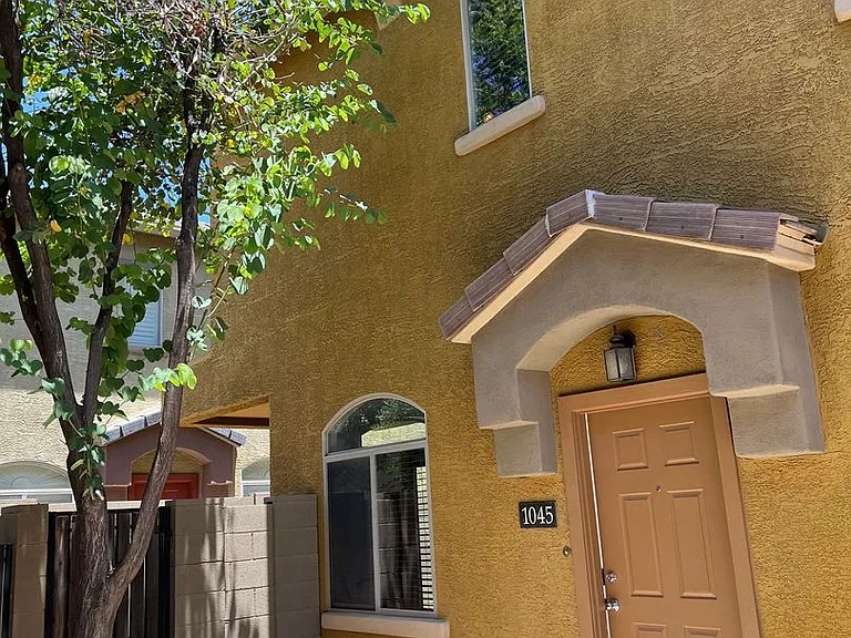 2150 W Alameda Rd #1045 — Photo 4