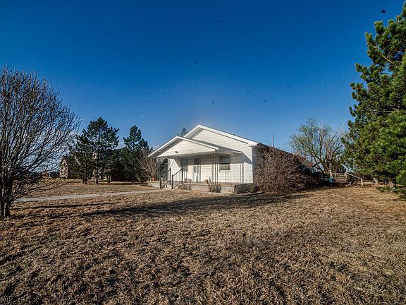 4th image of 804 Adams St