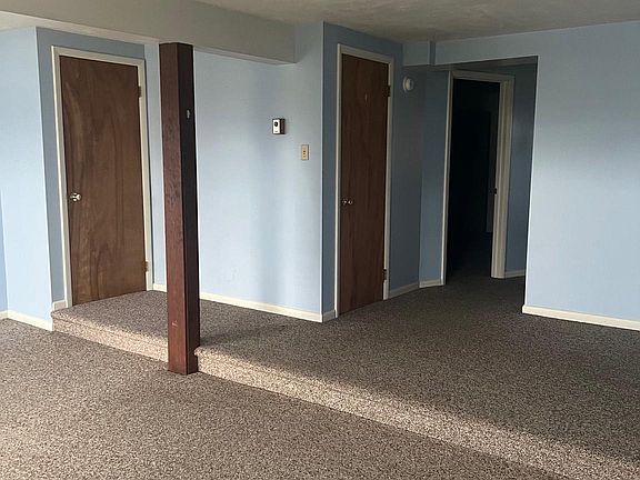 4th image of 2 Dry Wells Rd APT A
