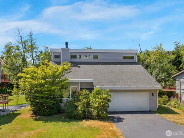 10128 63rd Place W, Mukilteo, WA 98275