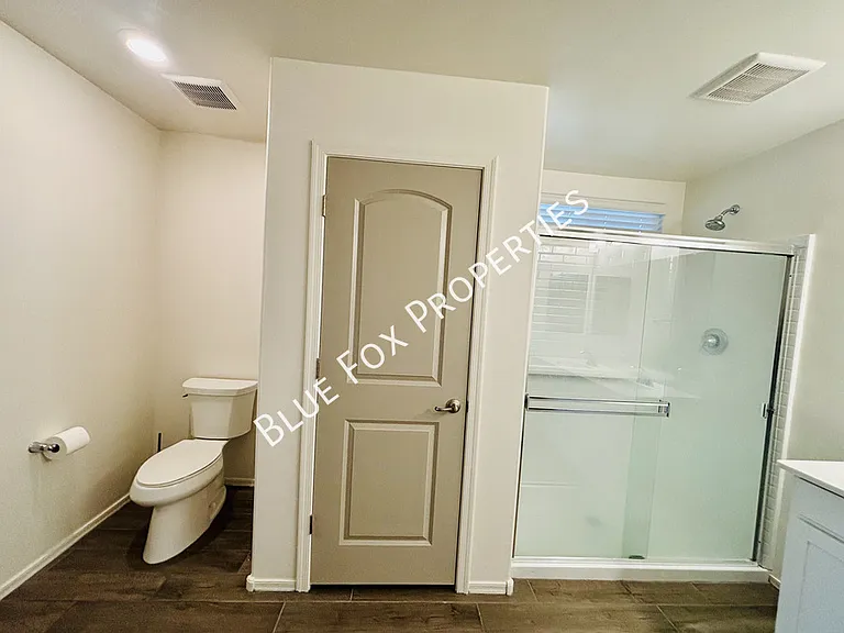 6563 W Camino Pizarro — Photo 11