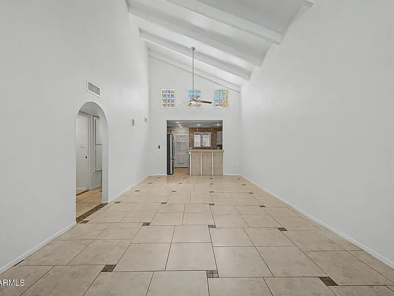 2225 E Catalina Dr — Photo 5