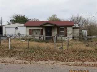 309 W 5th St, Konawa, OK 74849