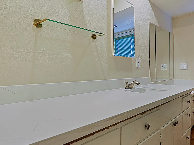 6203 N 12th Pl #3 — Photo 25