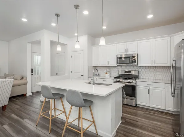 3365 N Coolidge Way, Aurora, CO 80019