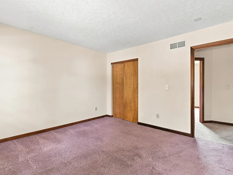 7817 Astra Cir — Photo 42