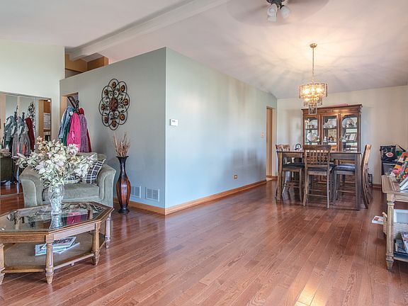 5th image of 8525 Cherry Creek Ave