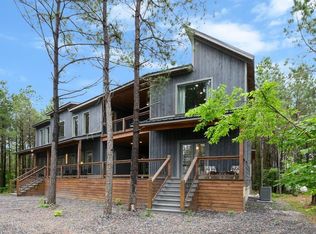 910 Timbuktu Trl, Broken Bow, OK 74728