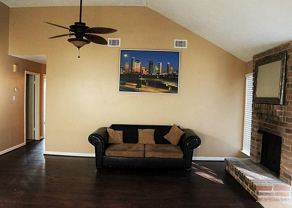 1st image of 6522 Loch Langham Dr