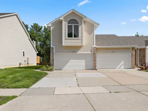 1067 Bradford Pl, West Des Moines, IA 50266