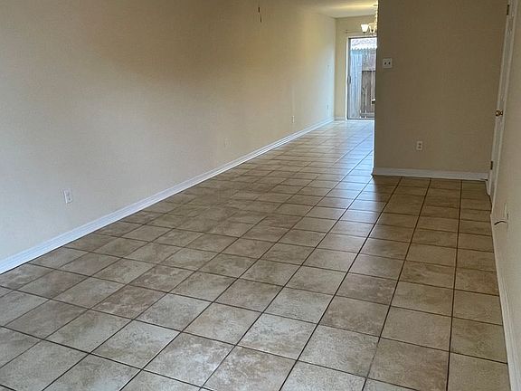 3rd image of 4204 Asher Ct #4205-D
