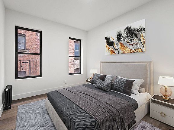 2nd image of 201 W 109th St #608