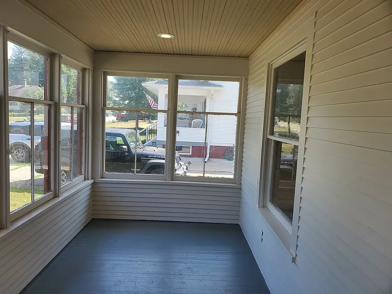 608 Red Wing Ave — Photo 5
