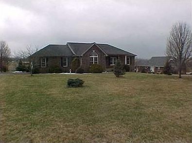 1st image of 264 Stephanie Ave