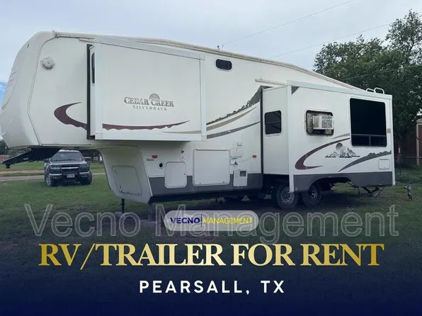 1819 County Road 1001, Pearsall, TX