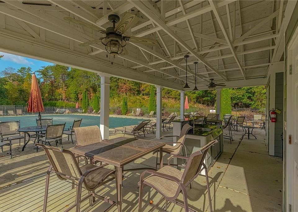 2nd image of 6060 Rockingham Way #15