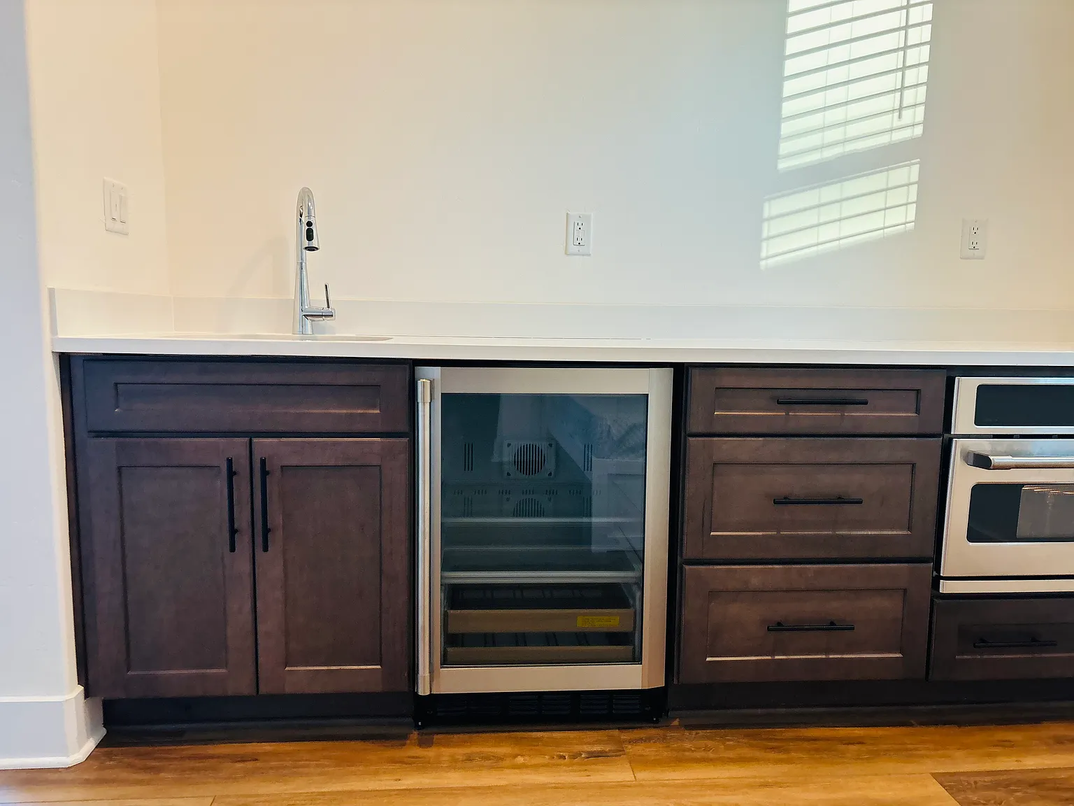 1 bed, 250 sqft, $1,000 — Photo 1